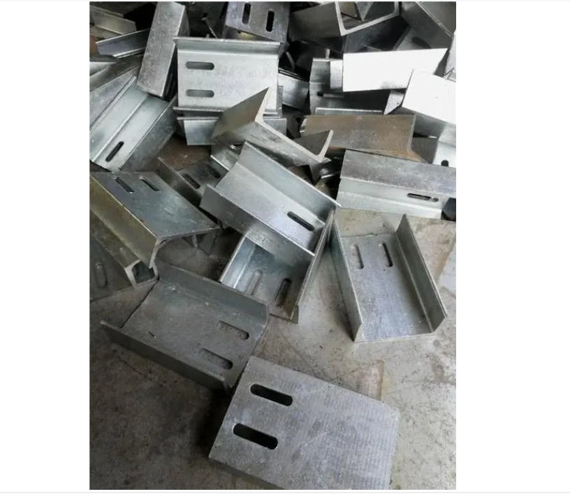 大关河北槽钢连接件